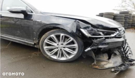 Volkswagen Passat Variant 2.0 TDI Bi-Turbo BMT 4Mot Highline DSG - 8