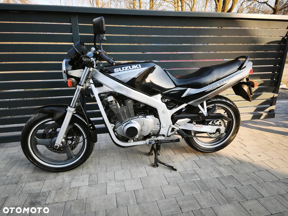 Suzuki GS - 15