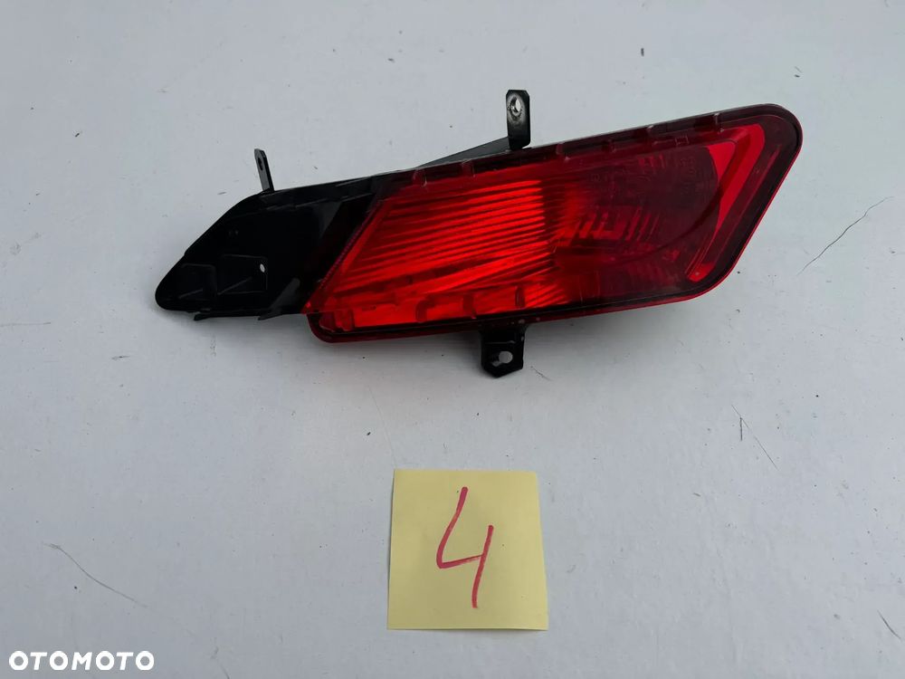 VOLVO XC60 LIFT LEWY HALOGEN TYLNY ODBLASK TYŁ 31353285 - 1