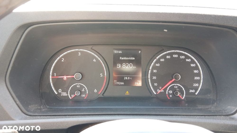 Volkswagen CADDY 2,0TDI DSG - 12