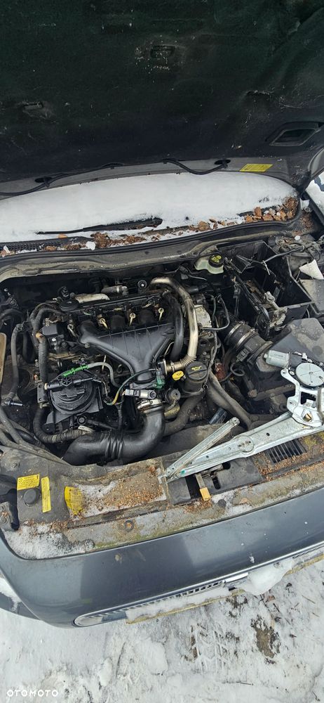 Volvo S40 2004r 2.0d 100kw - 4