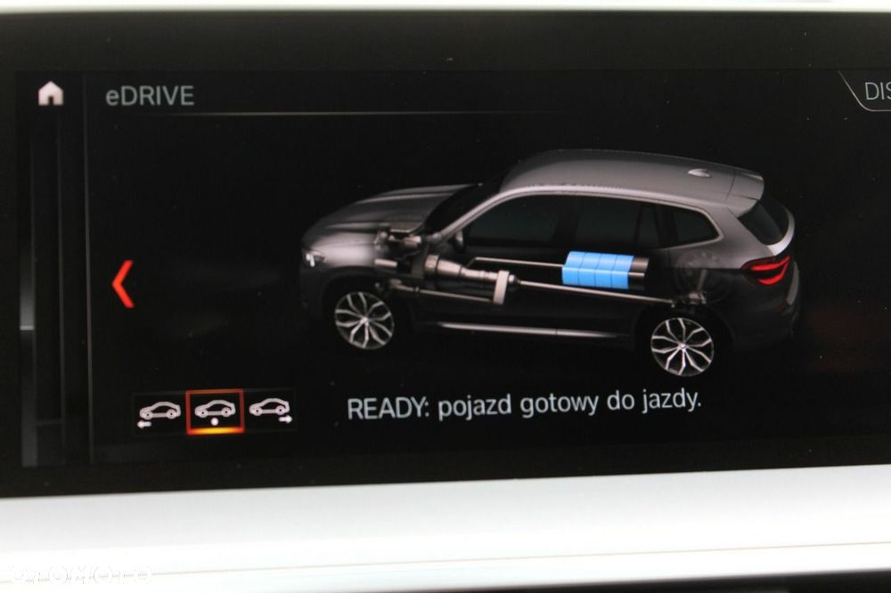 BMW X3 xDrive30e Advantage - 37