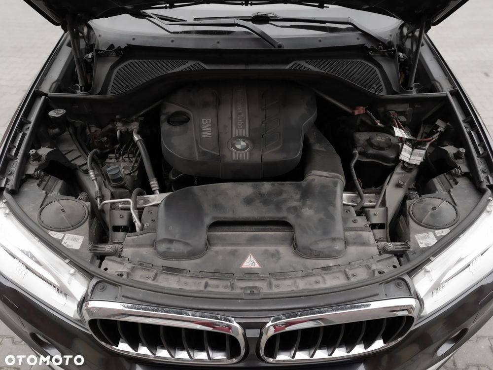 BMW X5 xDrive25d - 39