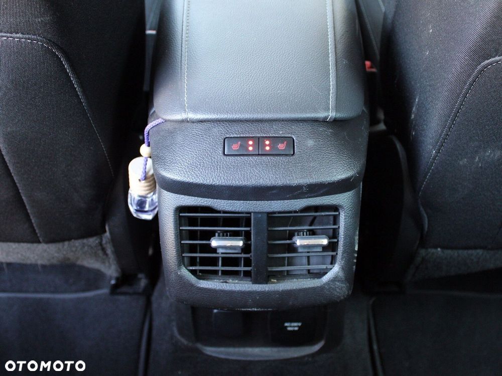 Ford Mondeo 2.0 EcoBlue Executive Plus - 19