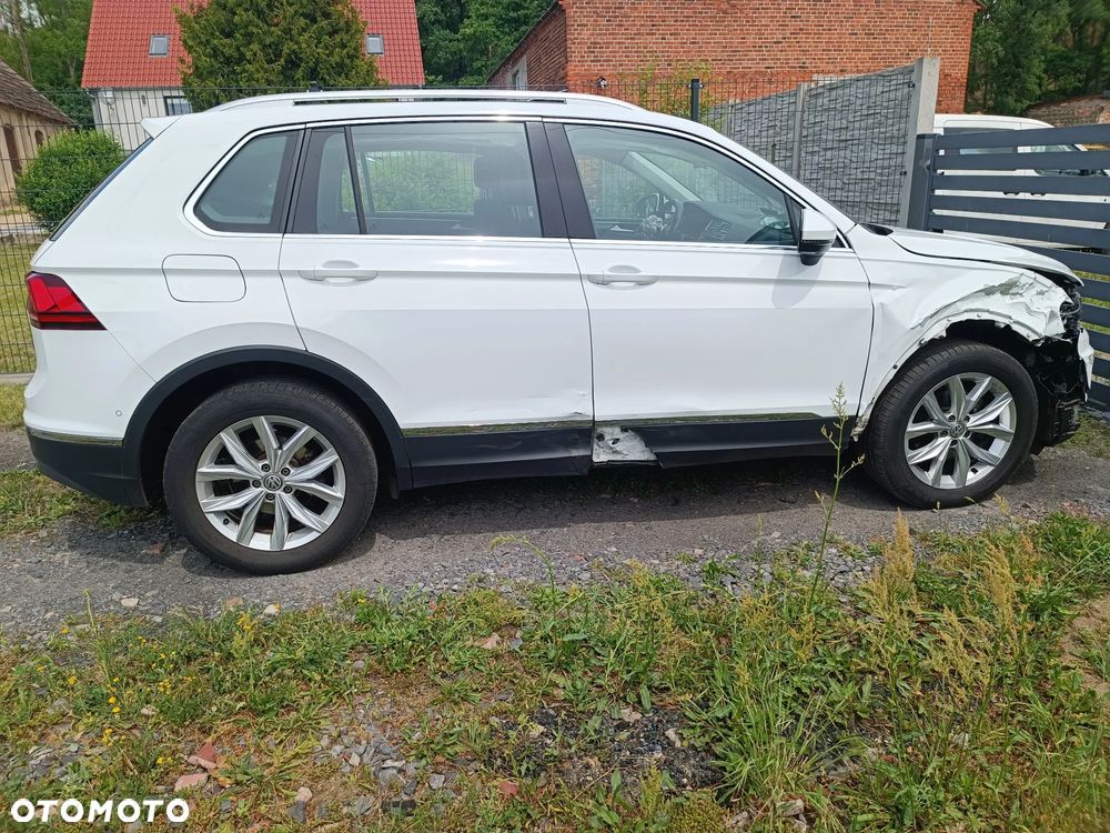 Volkswagen Tiguan 2.0 TDI SCR 4Motion (BlueMotion Techn.) DSG Highline - 9