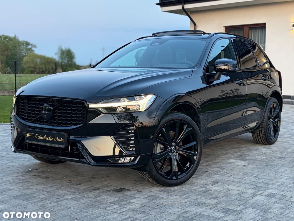Volvo XC 60 B5 B AWD Plus Black Edition - 3