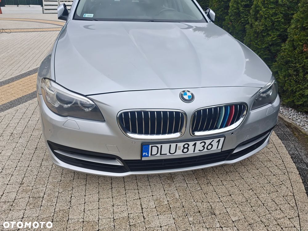 BMW Seria 5 525d - 1