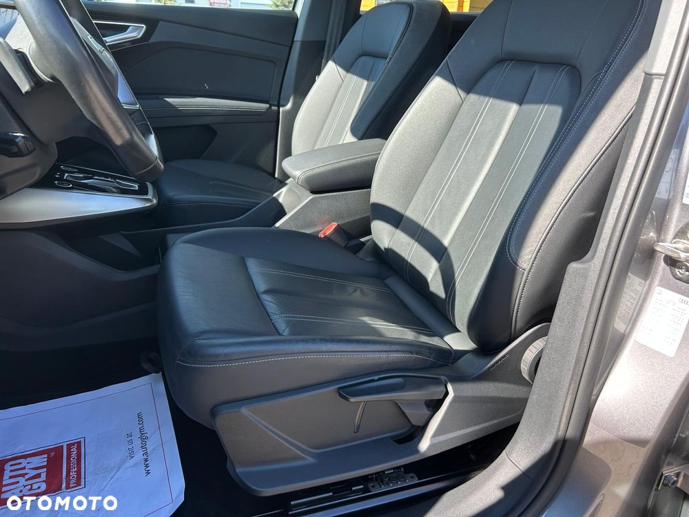Audi Q4 e-tron - 17