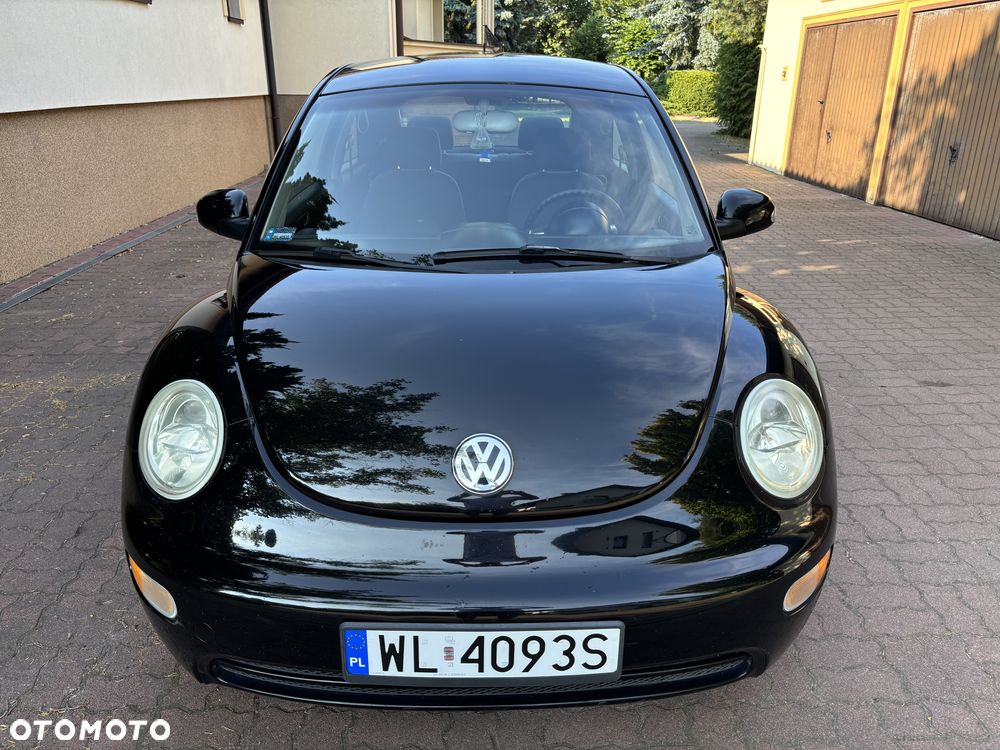 Volkswagen New Beetle - 12