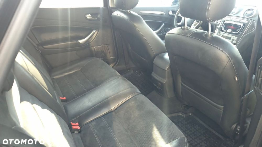 Ford Mondeo - 9