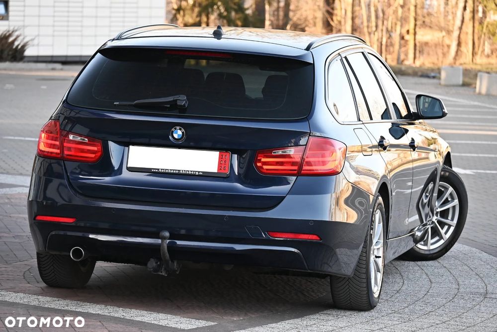 BMW Seria 3 320d Sport-Aut - 11