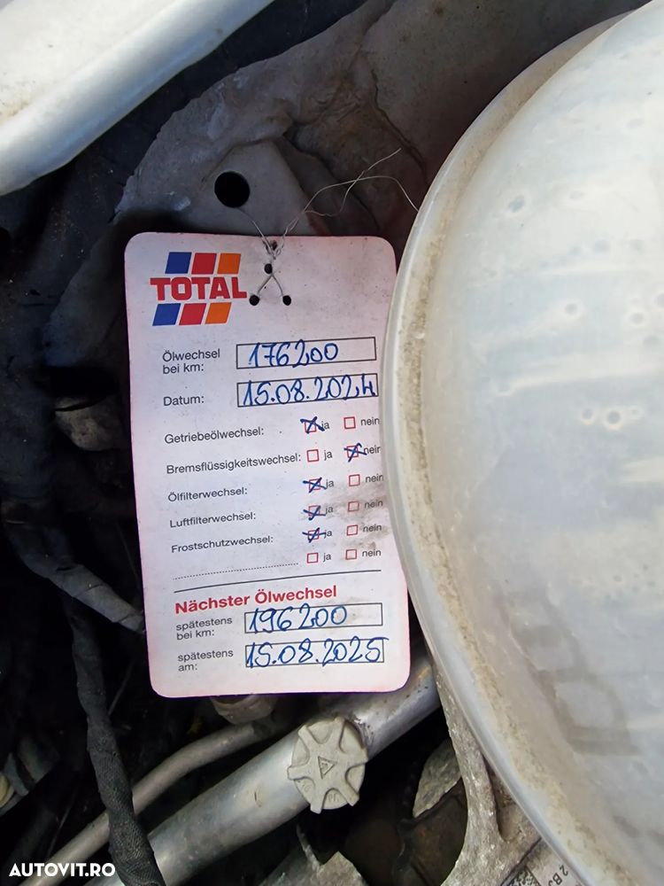 Volkswagen Passat Variant 2.0 TDI DSG Comfortline - 9