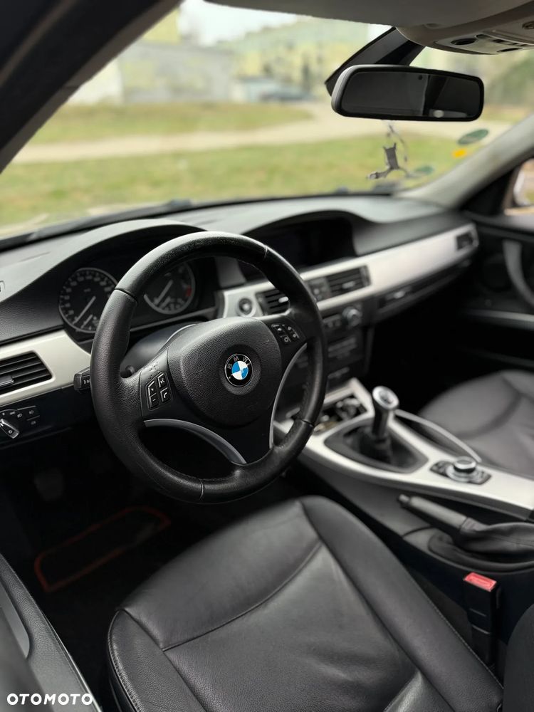 BMW Seria 3 320d - 7
