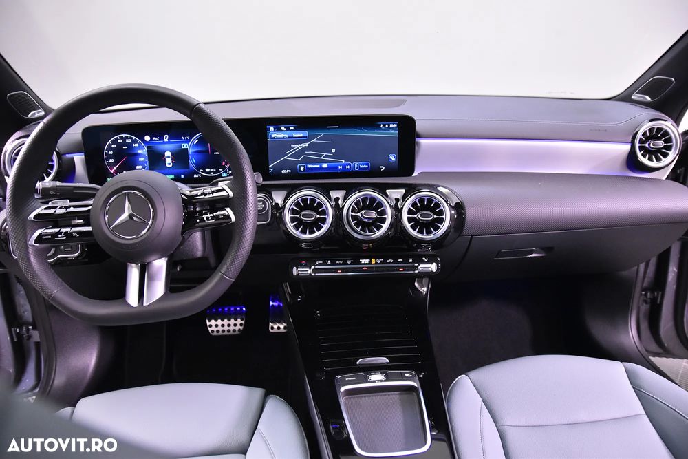 Mercedes-Benz CLA 250 e 8G-DCT AMG Line - 10