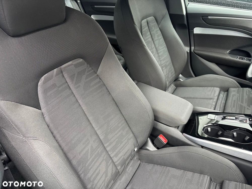 Audi A6 Avant - 35