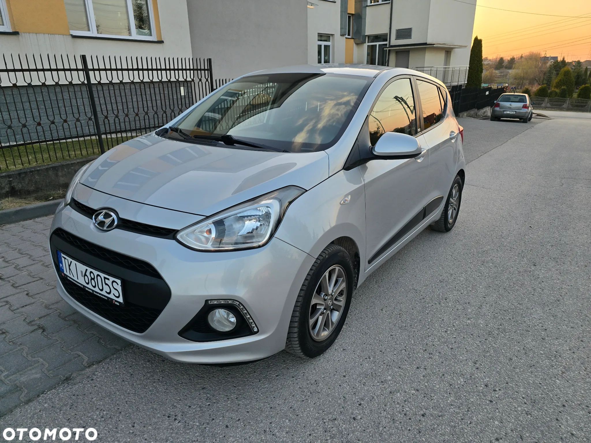 Hyundai i10 1.0 Premium - 1