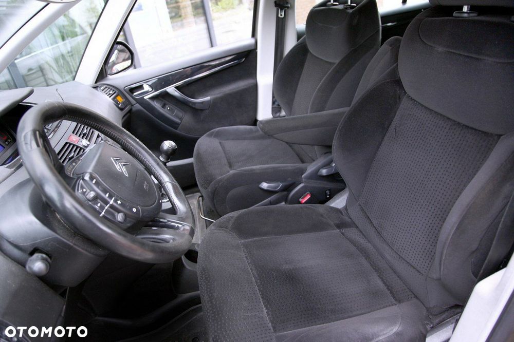 Citroën C4 Grand Picasso 2.0 HDi Exclusive - 16