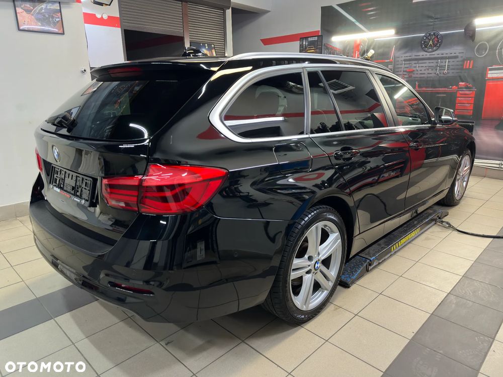 BMW Seria 3 318d Sport Line - 7
