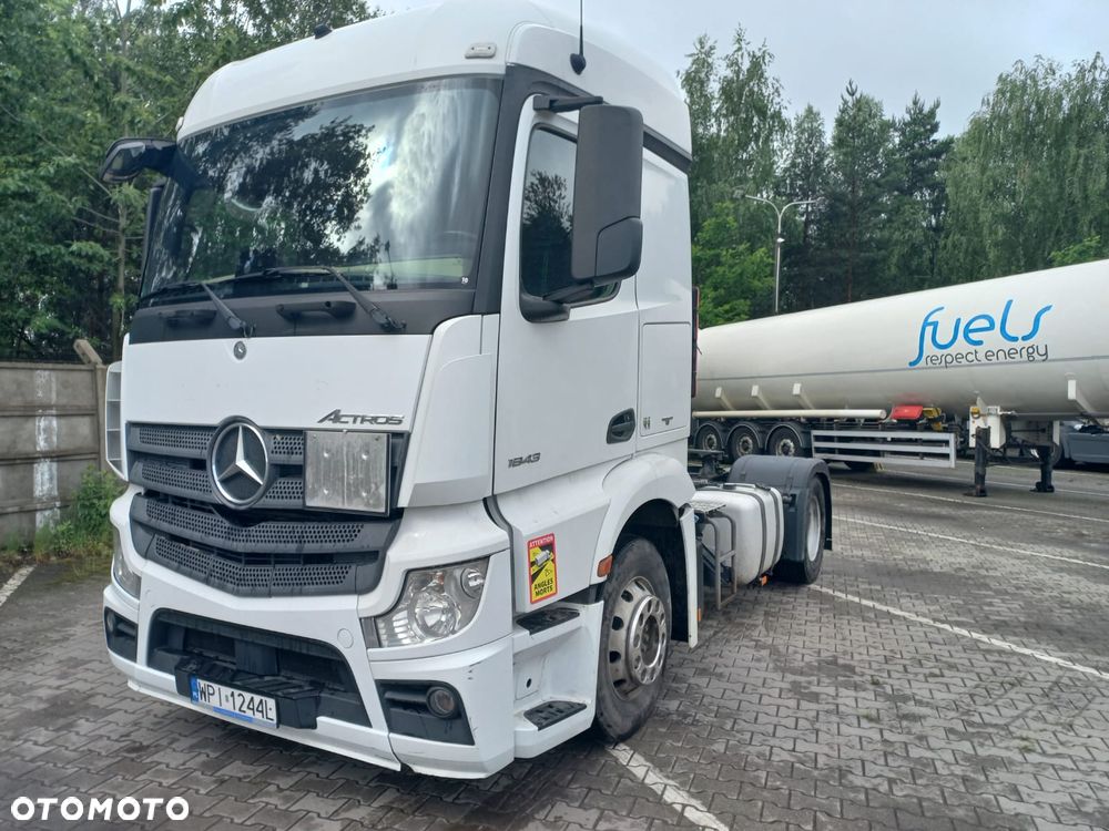 Mercedes-Benz Actros - 2