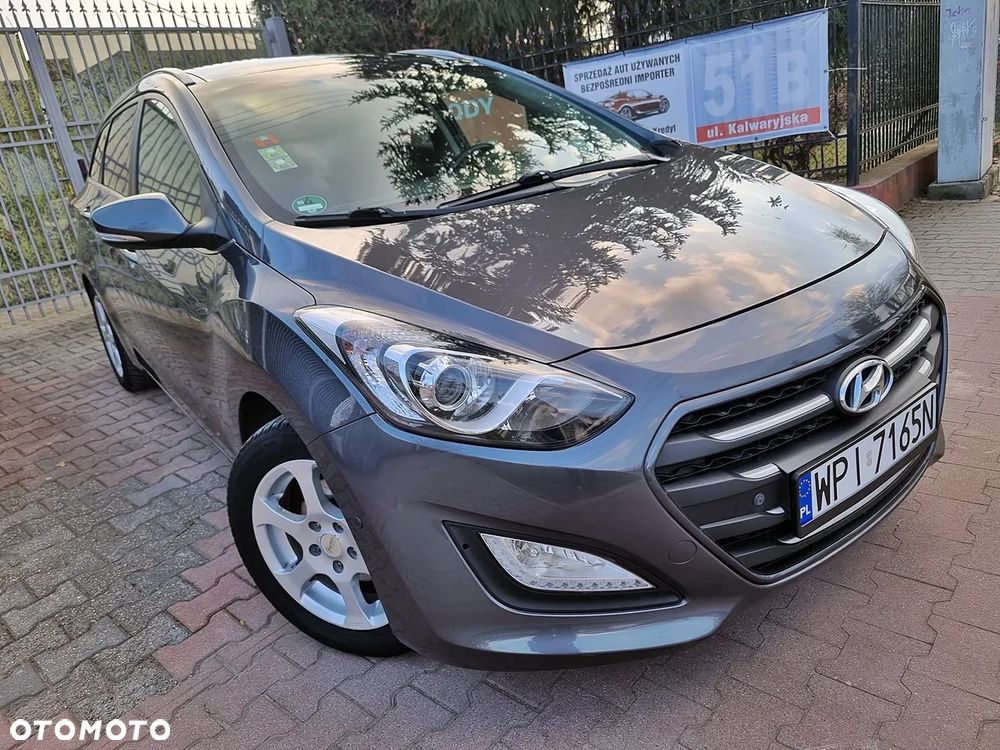 Hyundai i30 blue Kombi 1.6 GDi Style - 2