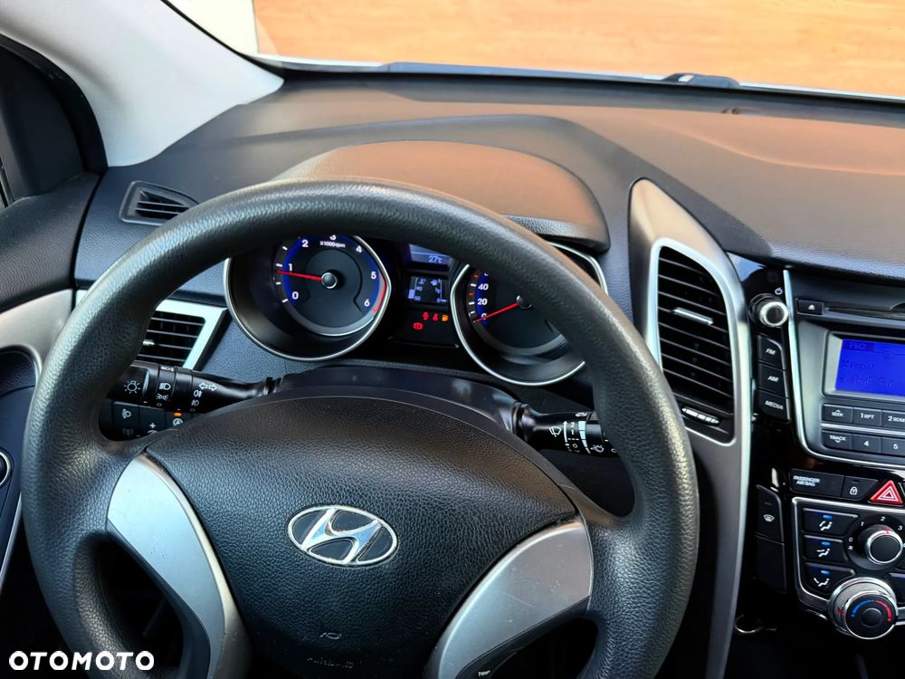 Hyundai i30 1.4 CRDi Advantage - 15