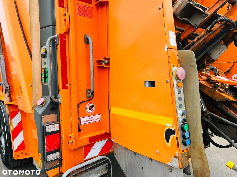Mercedes-Benz Econic 2635 EURO6/ ZOELLER/MAŁY PRZEBIEG/ Sorowadzony z DE - 10