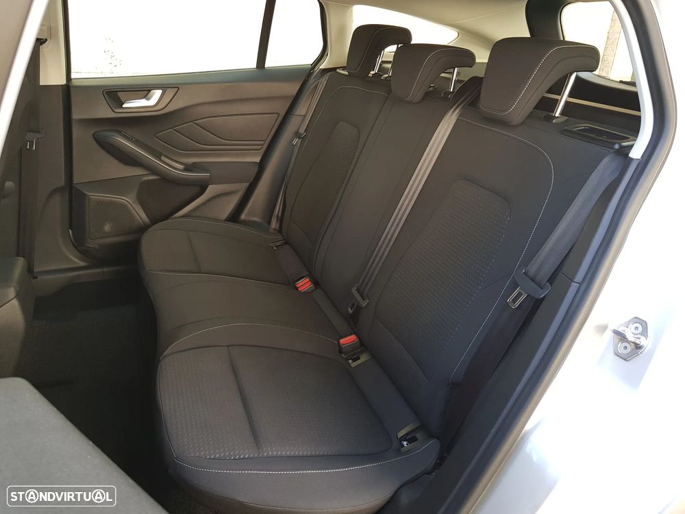 Ford Focus SW 1.5 TDCi Titanium - 34