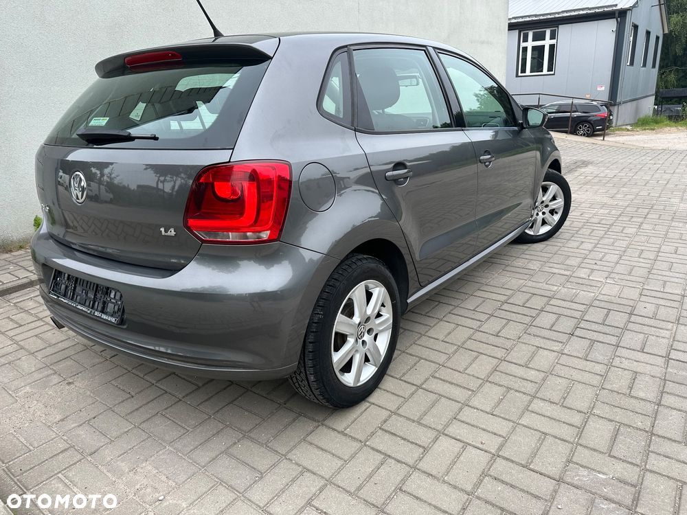Volkswagen Polo 1.4 16V Trendline - 13