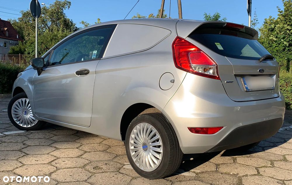 Ford Fiesta - 8