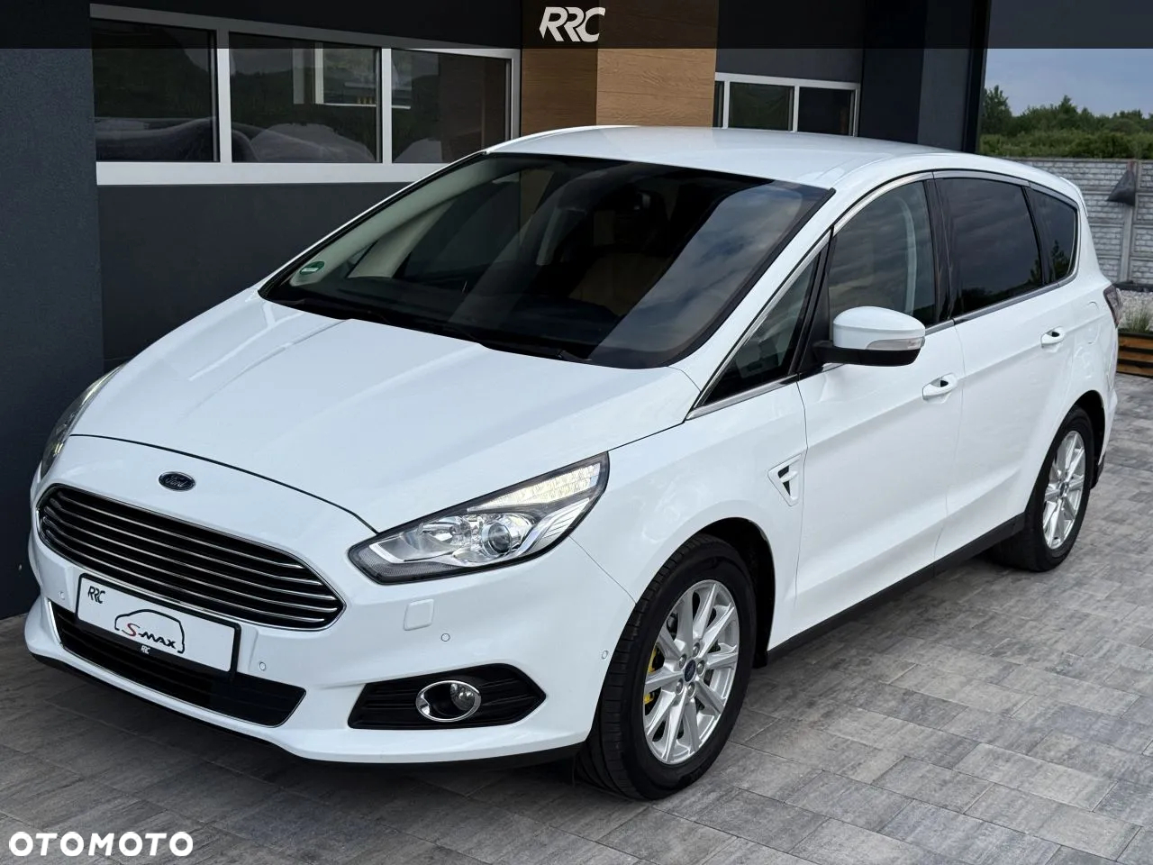 Ford S-Max 2.0 TDCi Titanium PowerShift - 12