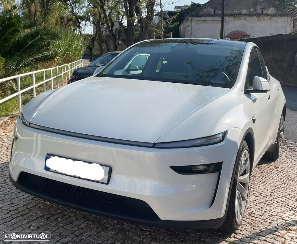 Tesla Model Y Long Range Tração Traseira - 2