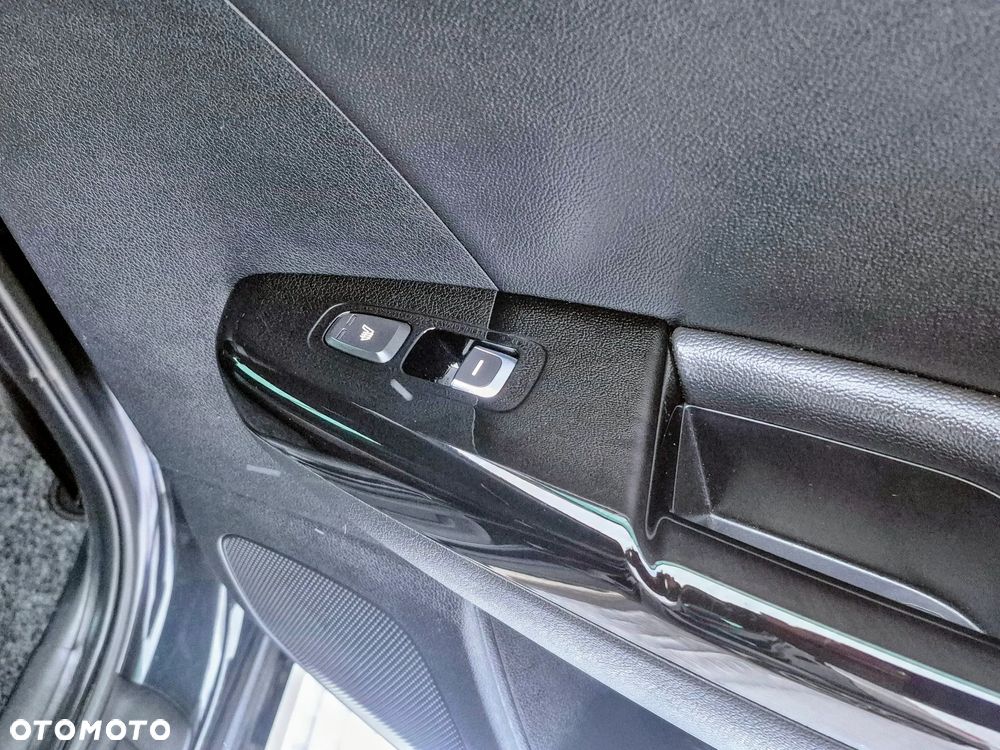 Kia Sportage 1.6 T-GDI AWD GT Line - 26