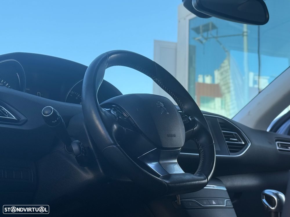Peugeot 308 130 e-THP Stop & Start Allure - 10