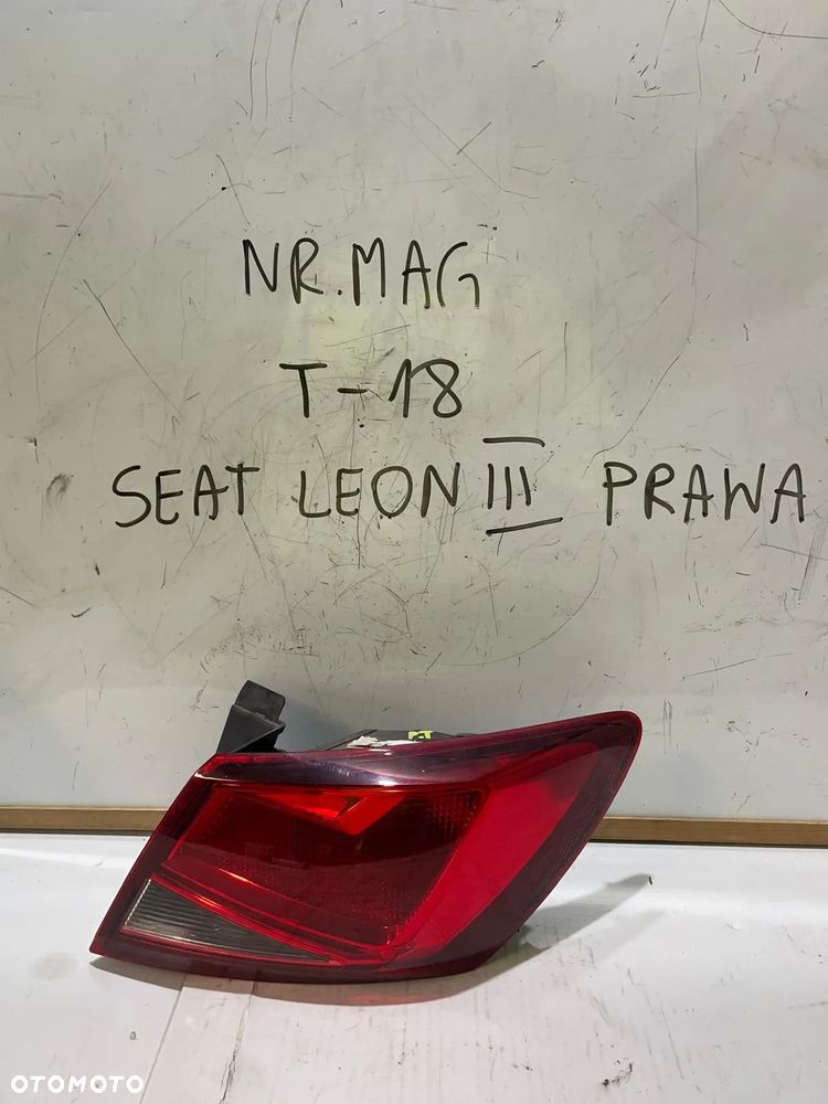 LAMPA PRAWA TYŁ TYLNA SEAT LEON III - 1