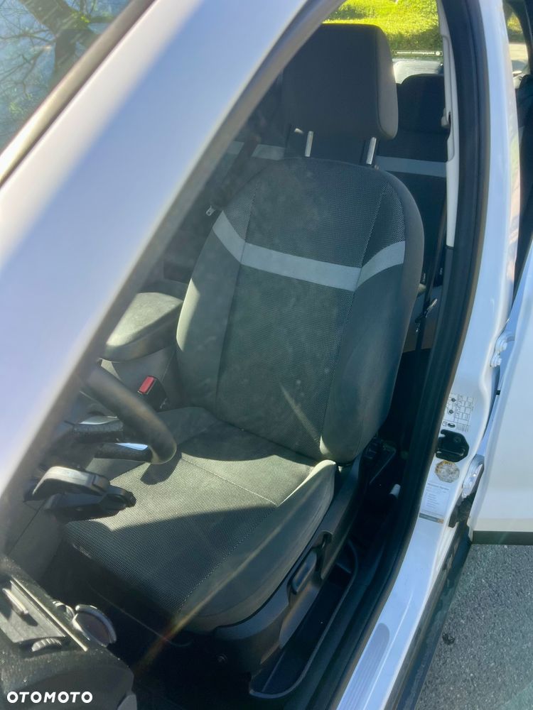 Ford Kuga 2.0 TDCi 4x4 Trend - 16