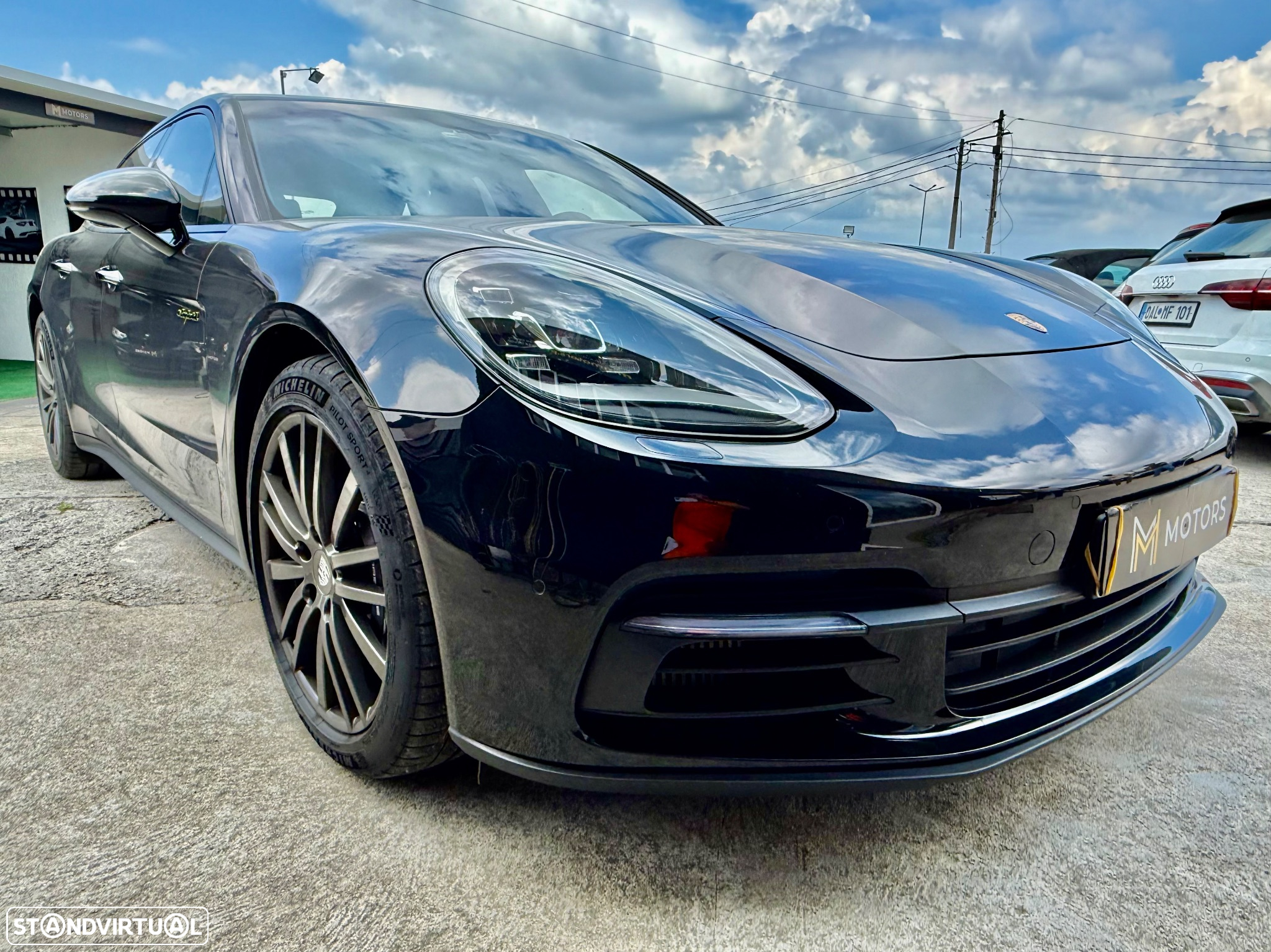 Porsche Panamera Sport Turismo 4 E-Hybrid 10 Years Edition - 32