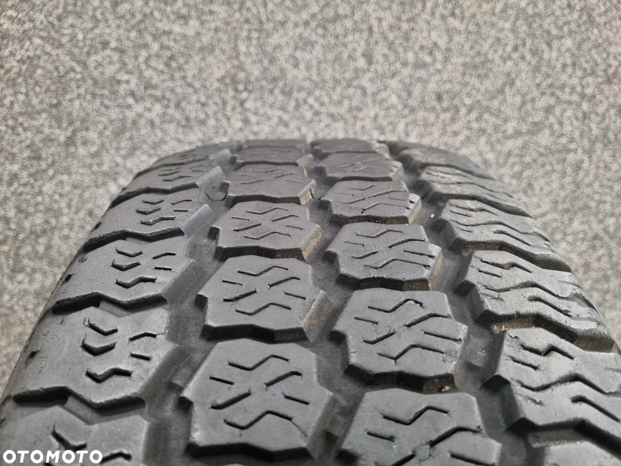 Goodyear Cargo Vector 225/60/16C 101/99H 1szt. - 2