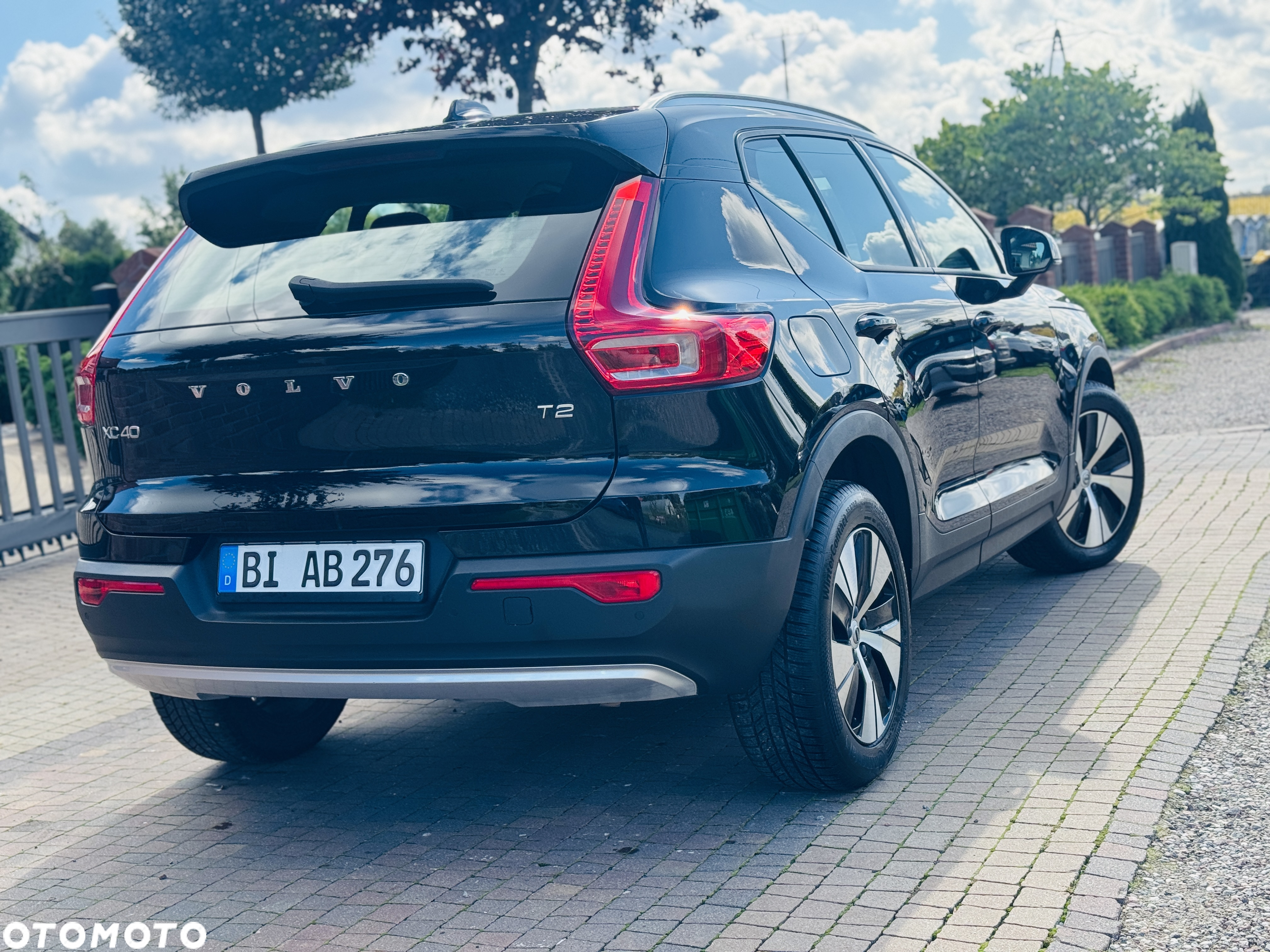 Volvo XC 40 T2 Plus Dark - 30