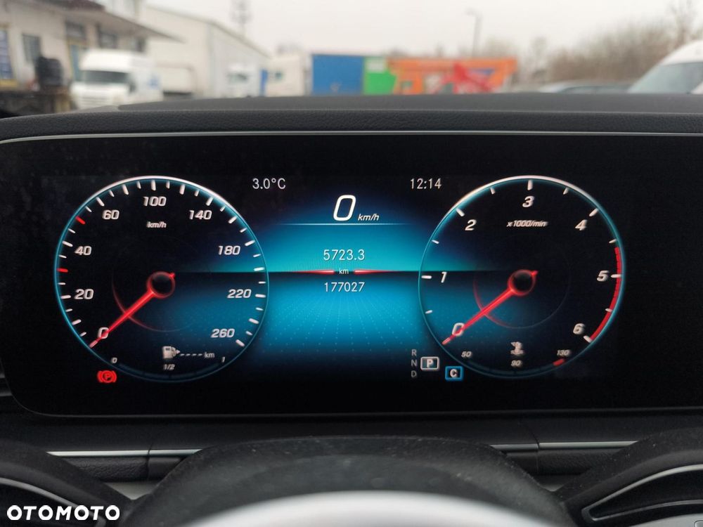 Mercedes-Benz GLE - 17