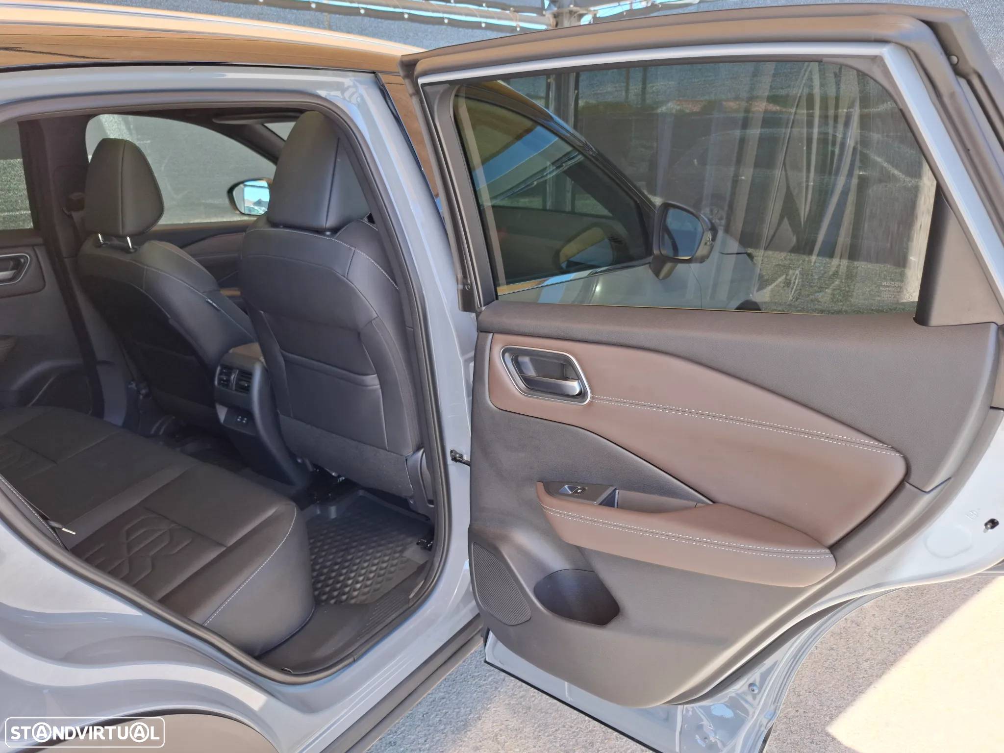 Nissan Qashqai 1.3 DIG-T Evolve + Xtronic - 36