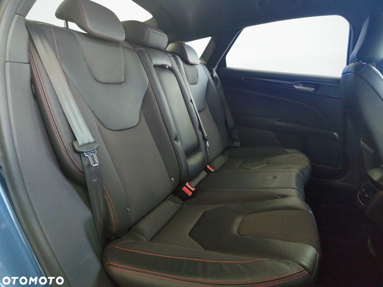 Ford Mondeo - 19
