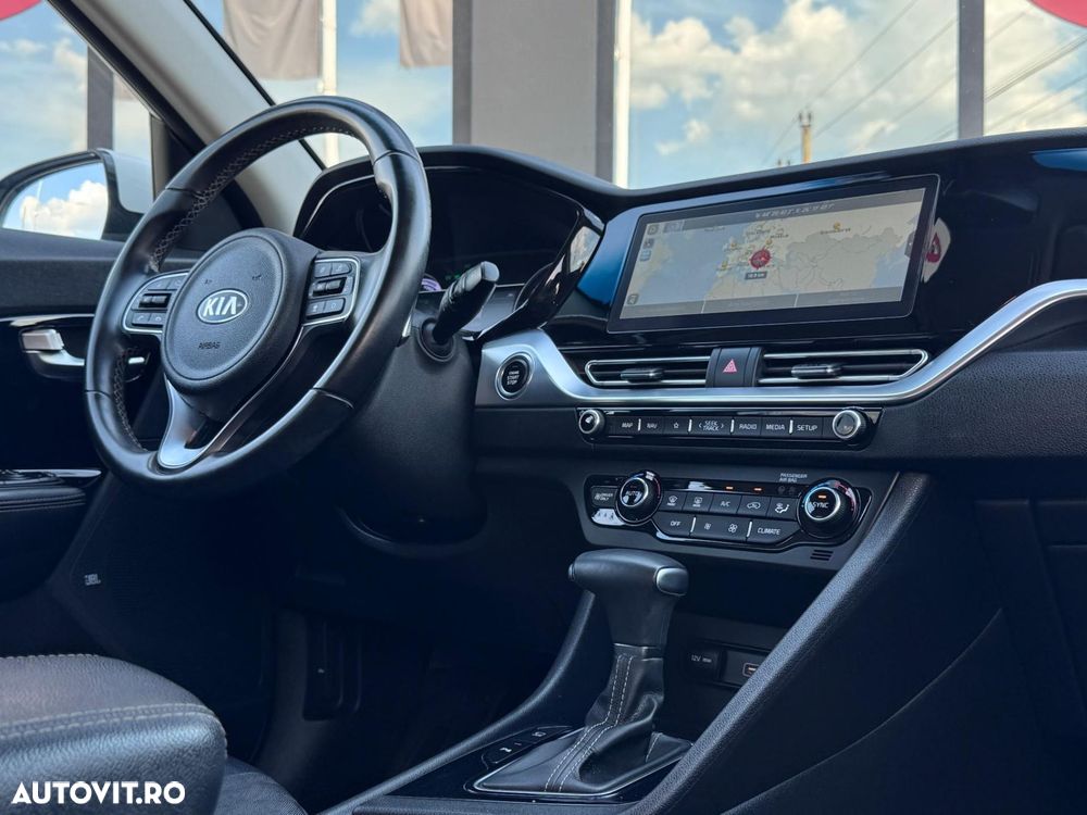 Kia Niro - 11