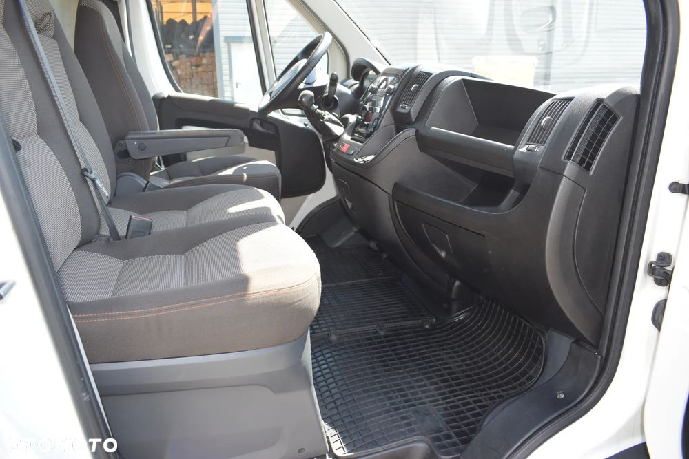 Peugeot BOXER - 13