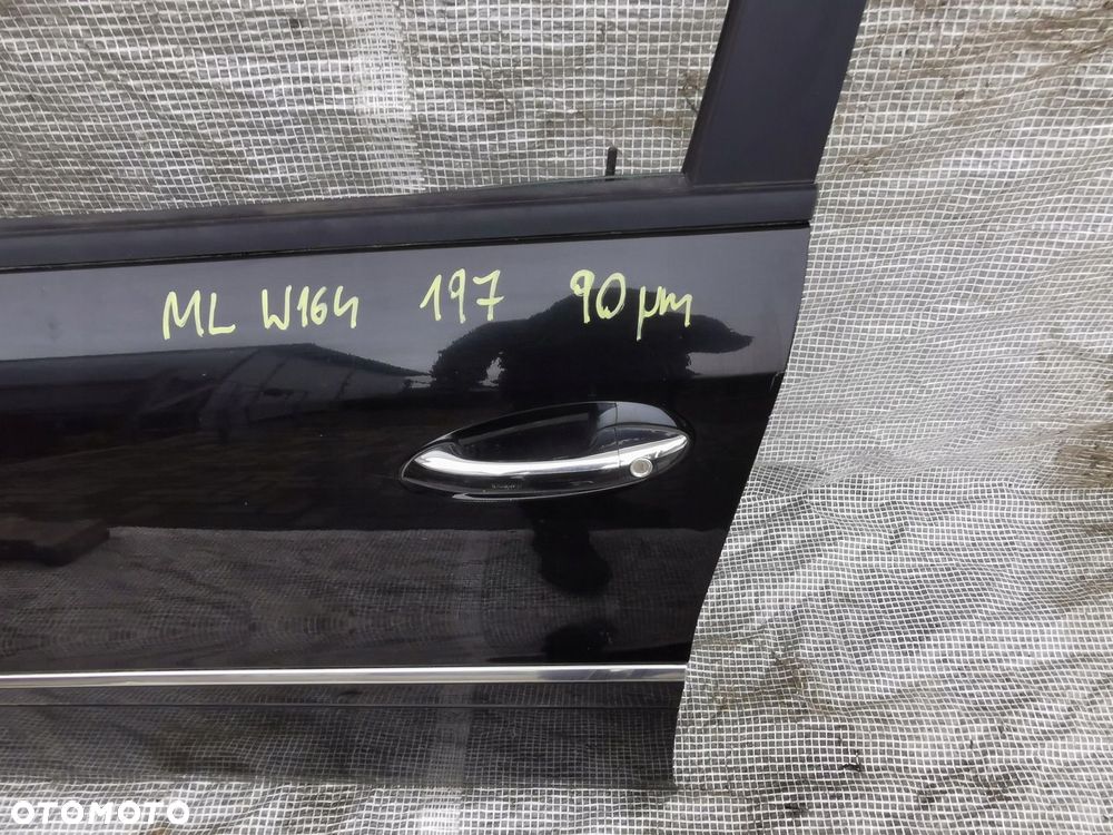 MERCEDES ML W164 05-11 DRZWI PRZEDNIE LEWE PRZÓD KOMPLETNE KOD 197 CZARNE - 9