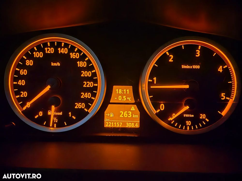 BMW Seria 5 520d - 16