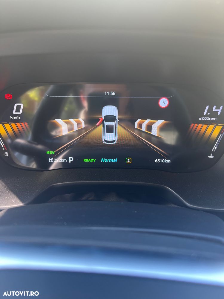 MG ZS HEV 1.5 GSI AT Explore - 3