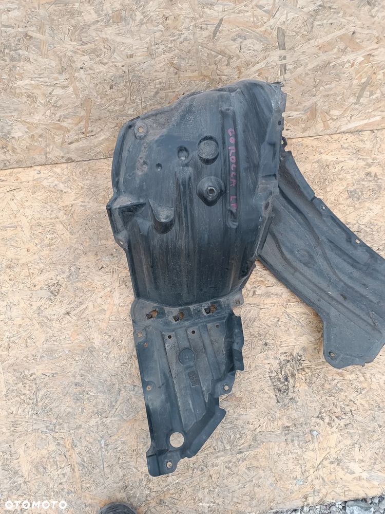 NADKOLE LEWE PRZÓD PRZEDNIE TOYOTA COROLLA E21 - 3