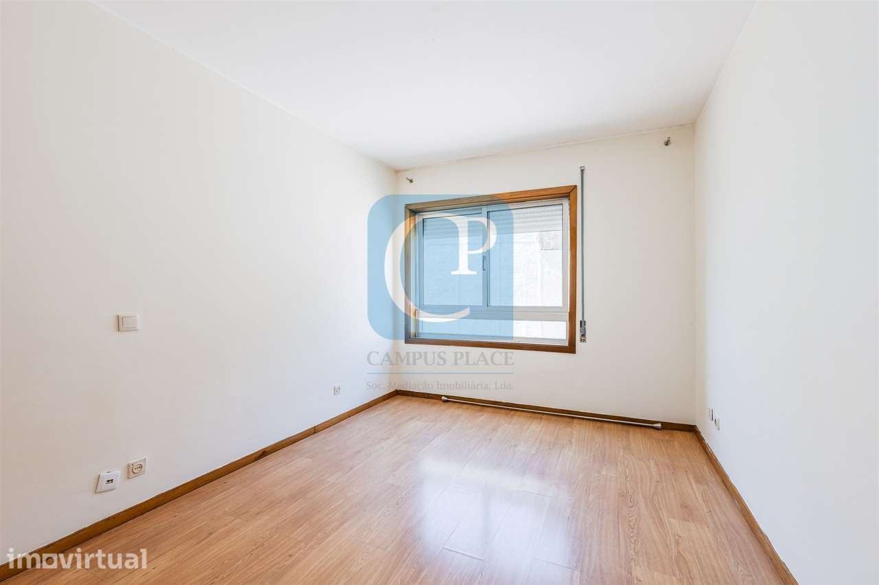 Apartamento T2 com garagem na Senhora da Hora, Matosinhos - Grande imagem: 5/17