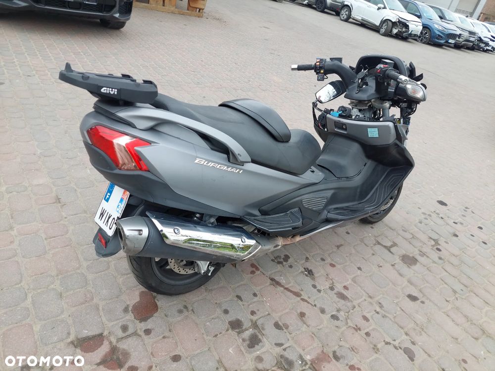 Suzuki Burgman - 5