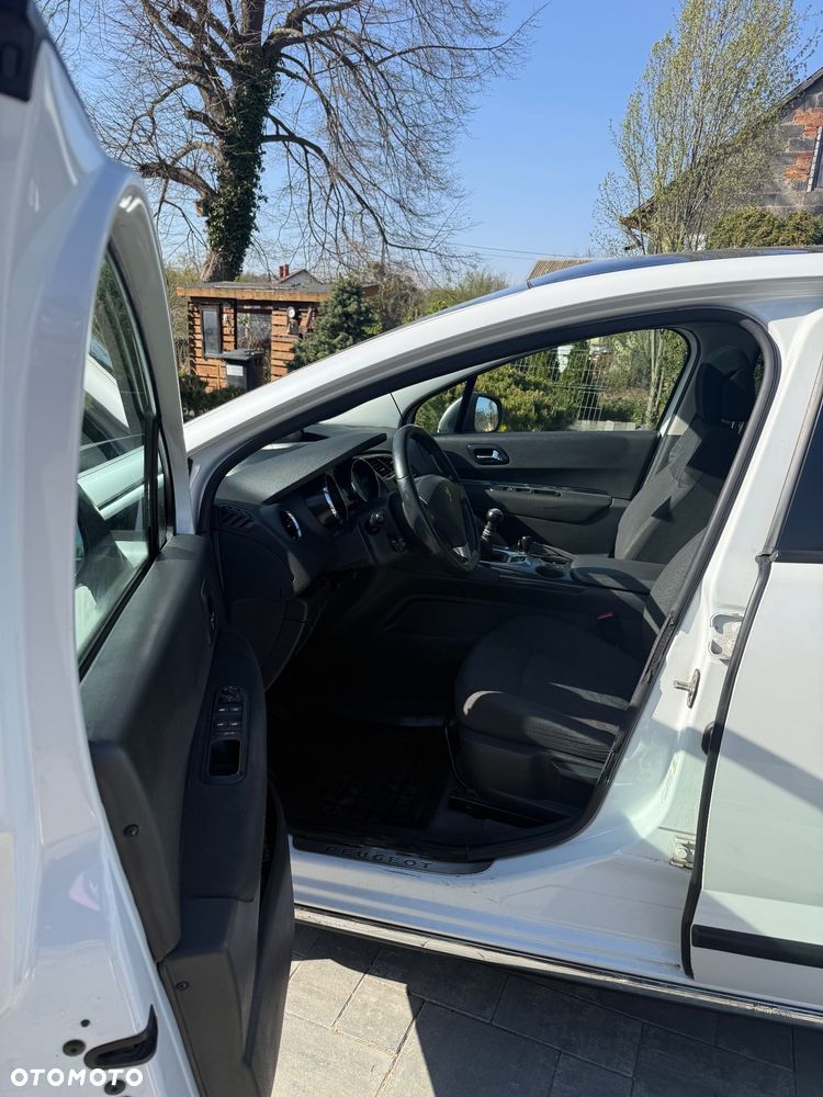Peugeot 3008 HDi FAP 150 Platinum - 11
